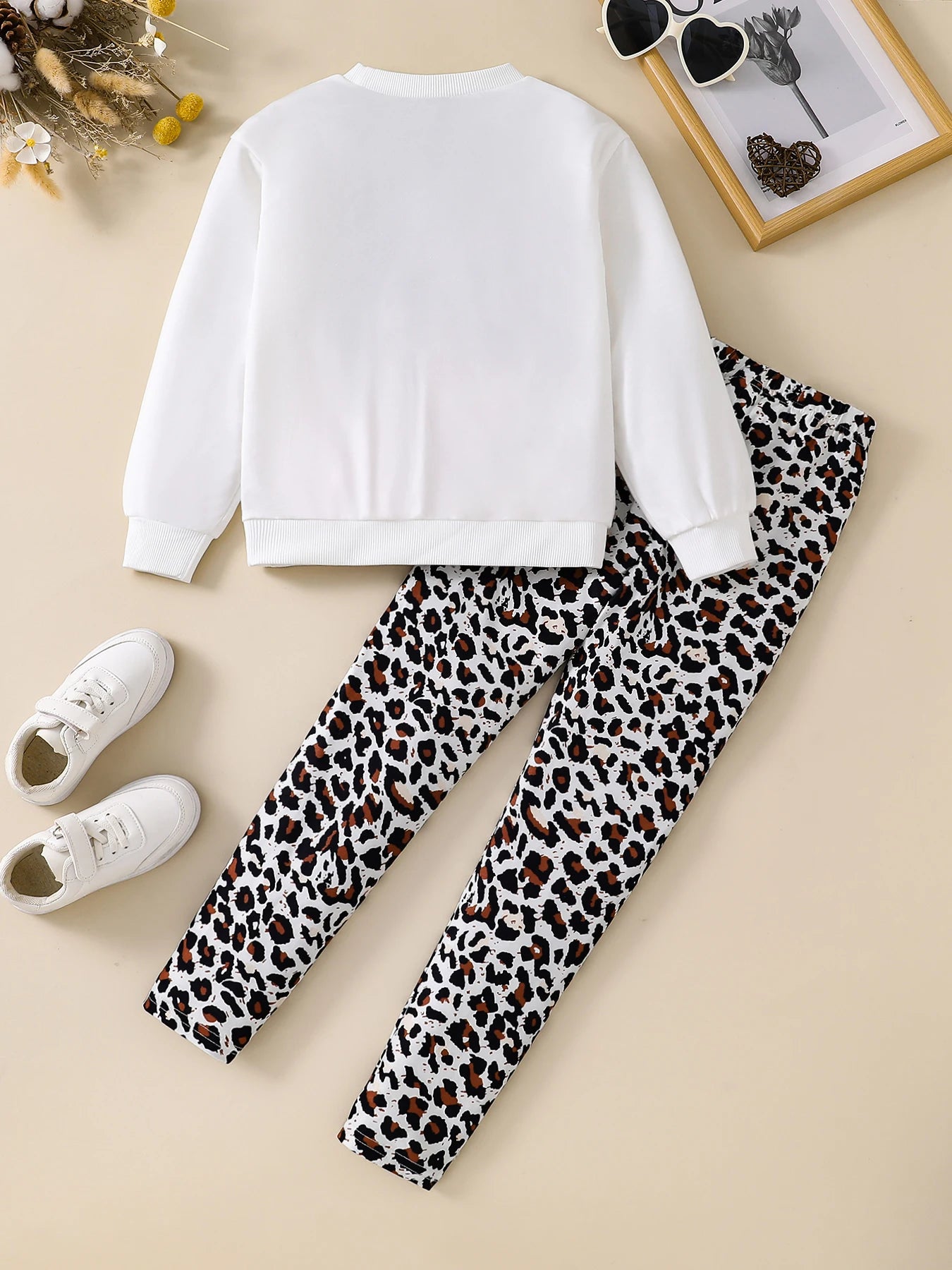 Girls long sleeved+leopard print slim pants