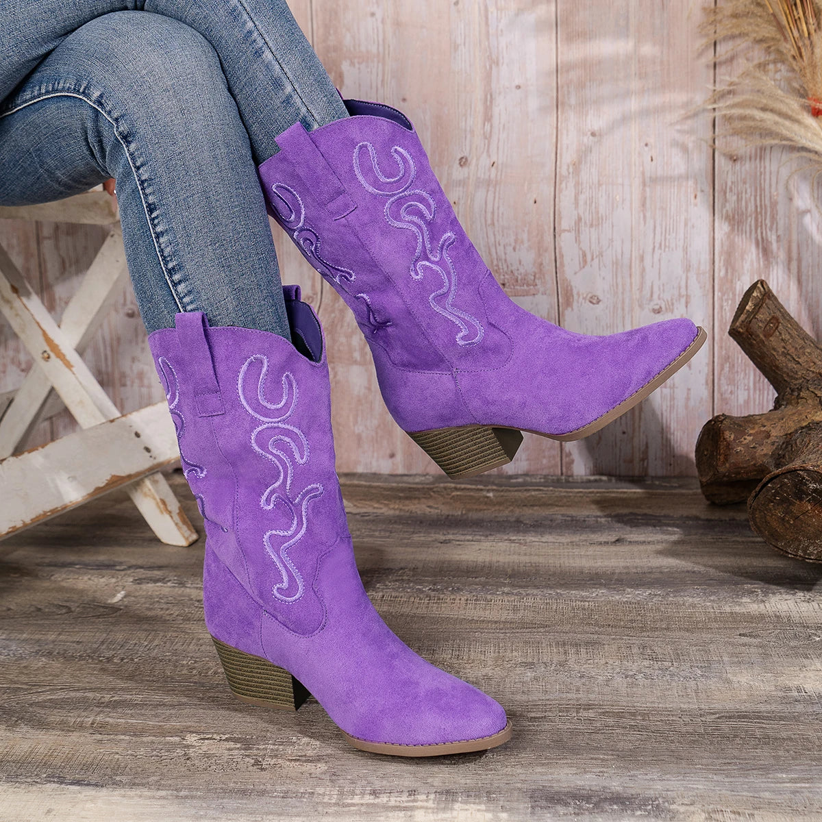 Women's slip-on women's boots