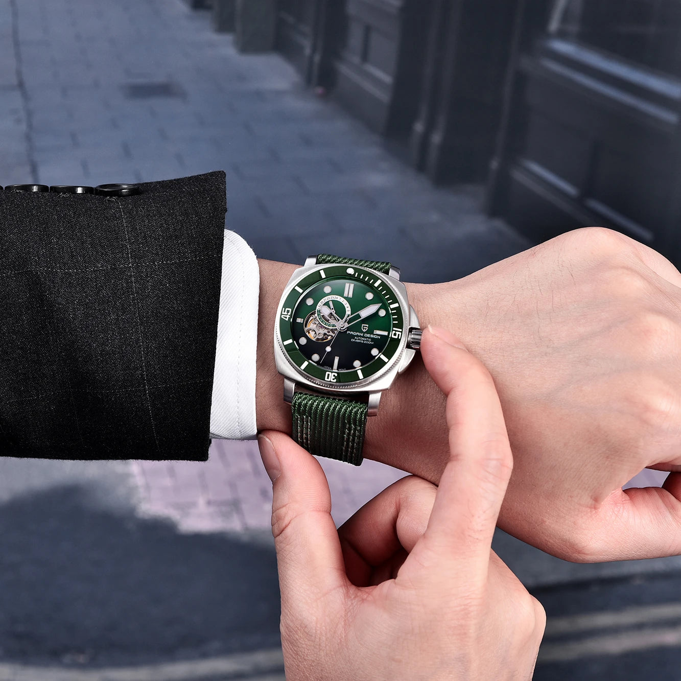 Automatic Men Mechanical Watch