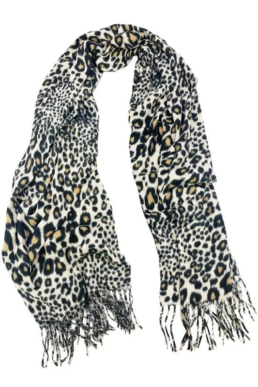 Women's Leopard Printed Scarf With Fringe In Black